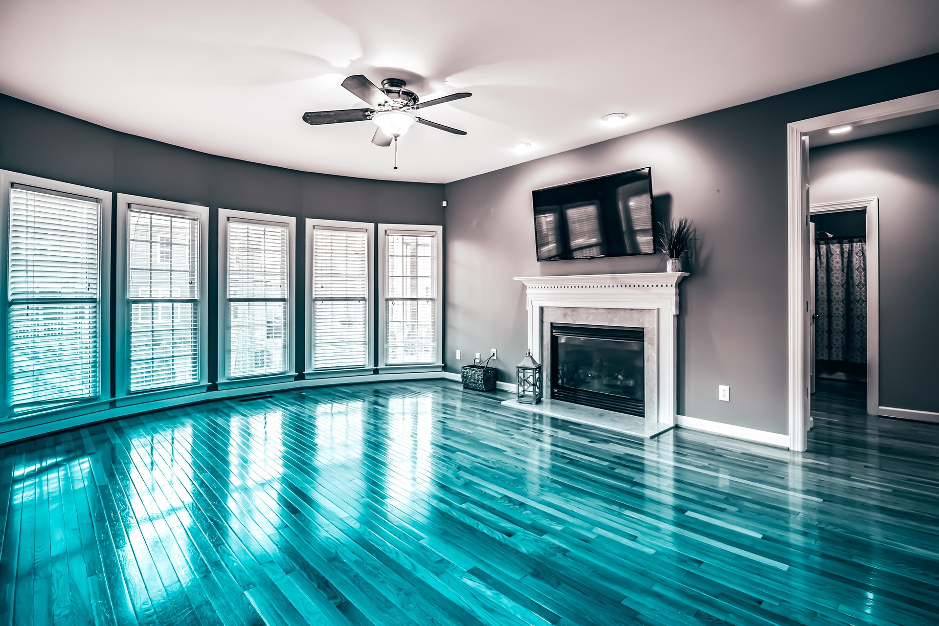 Pavimentazione in parquet blu