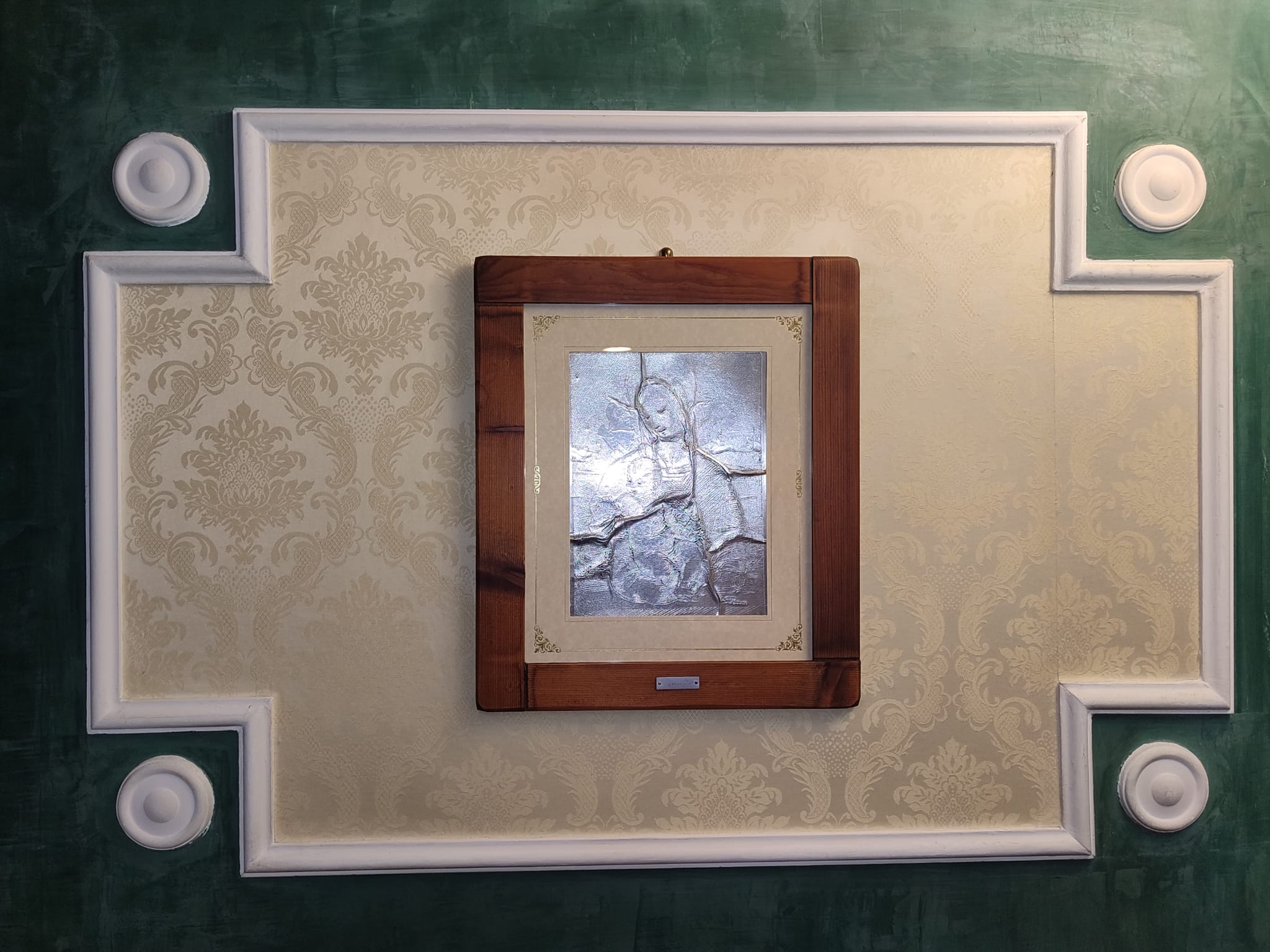 Ambienti con quadri e finiture